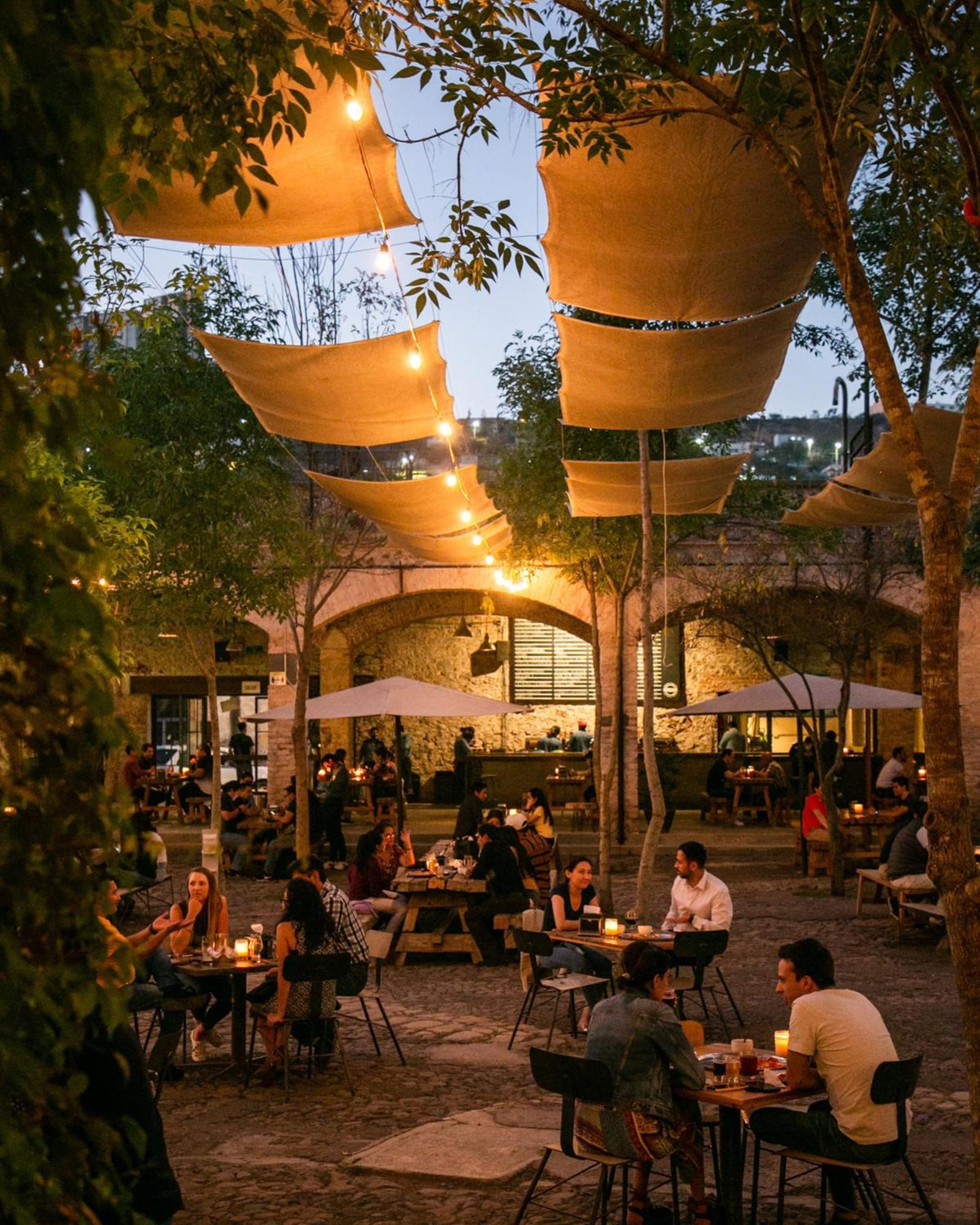 Hotel Hercules Queretaro Bagian luar foto