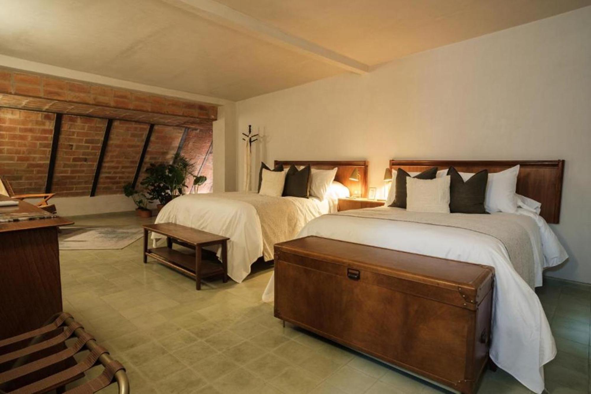 Hotel Hercules Queretaro Bagian luar foto
