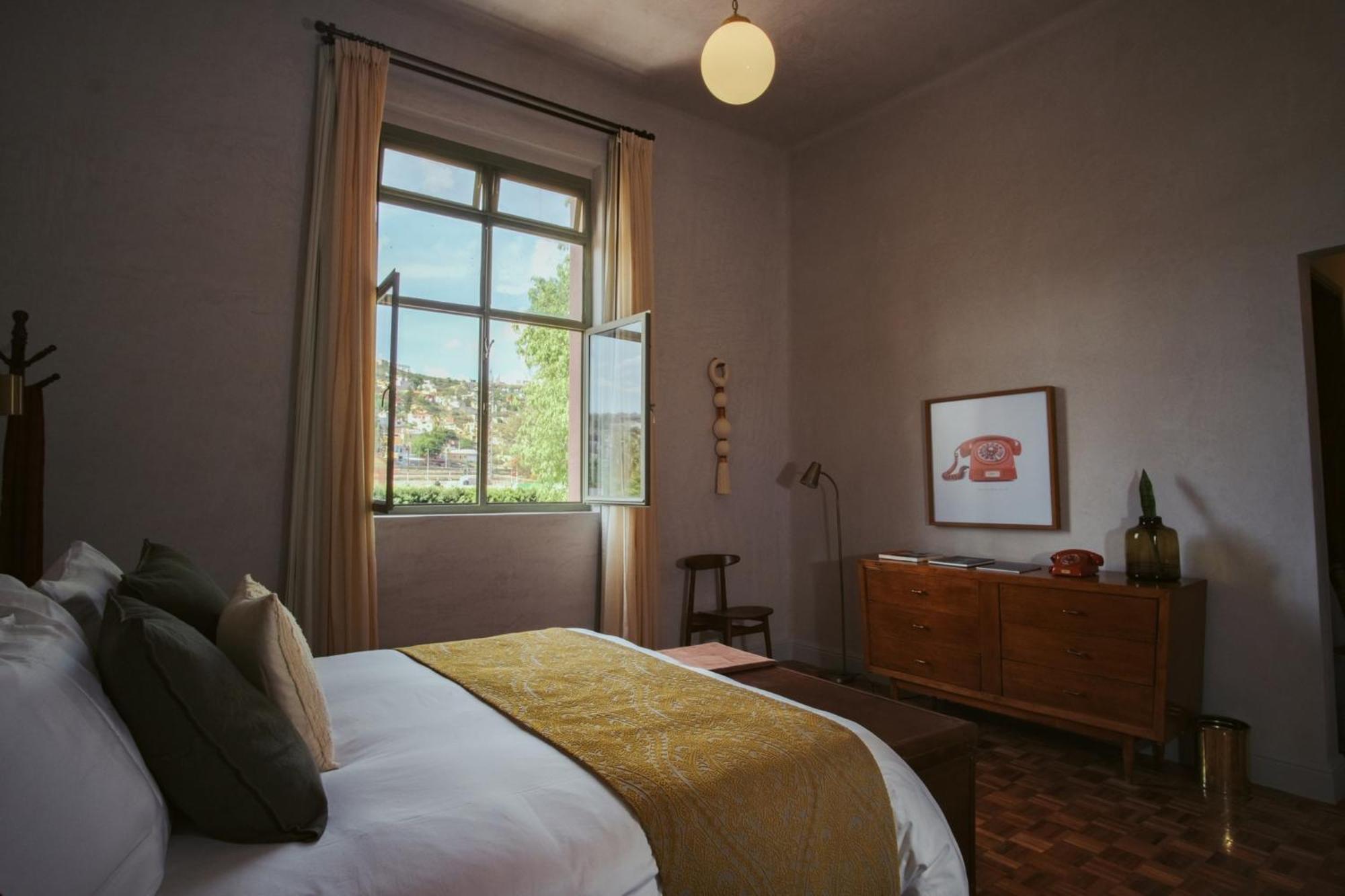 Hotel Hercules Queretaro Bagian luar foto
